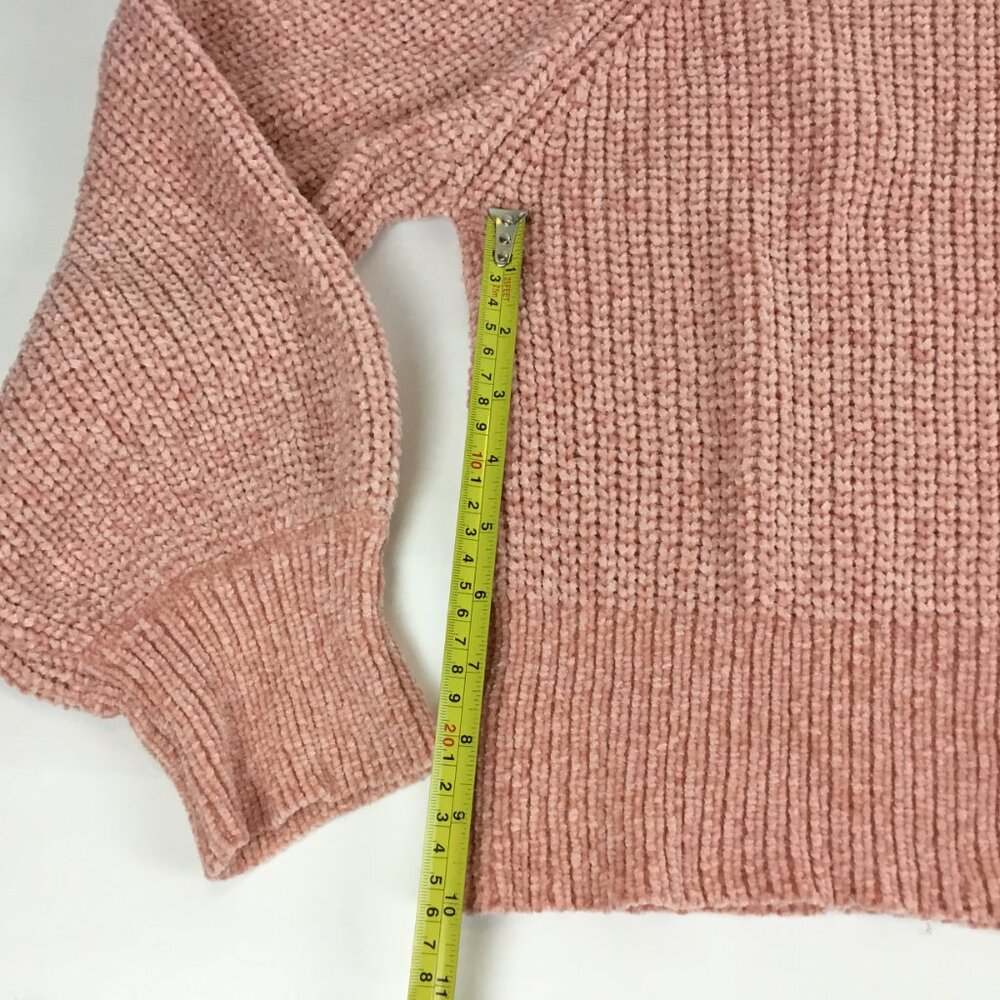 Blush & Bloom Turtle Neck Crop Sweater - Picture 10 of 12
